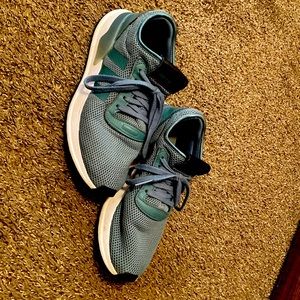 Like new teal Adidas